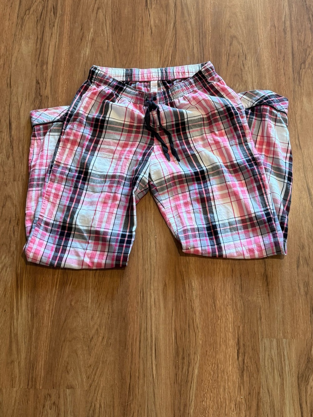 VIctoria’s Secret Pink Black Plaid Pajama Bottoms SZ S NWOT